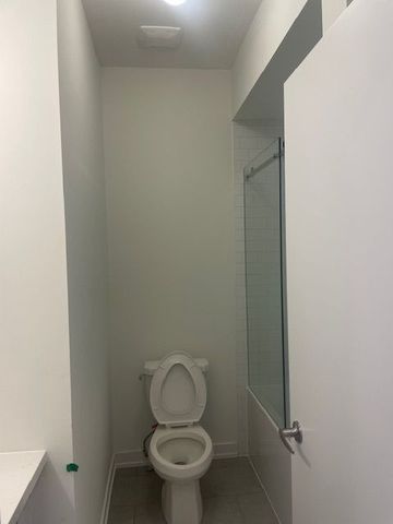 For Lease - 49 peace Lane, Richmond Hill, Ontario - Photo 2