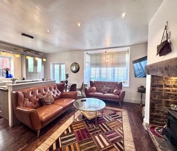 3 bedroom semi-detached house to rent - Photo 3