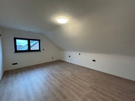 Prachtige halfvrijstaande woning met 5 slaapkamers - Photo 4