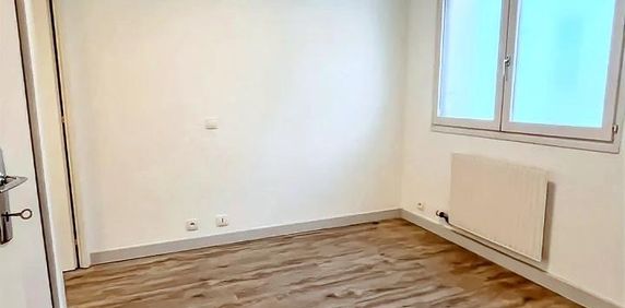 Location / Appartement T2 - Photo 2