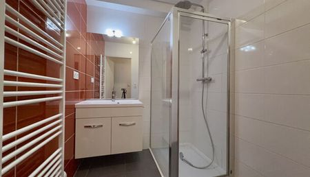 Appartement 3 pièces 63m2 REIMS 990 euros - Photo 5