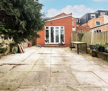 7 bedroom house to rent - Photo 2