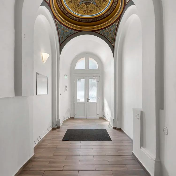 Pronájem bytu 2+kk 63 m - Fotografie 1