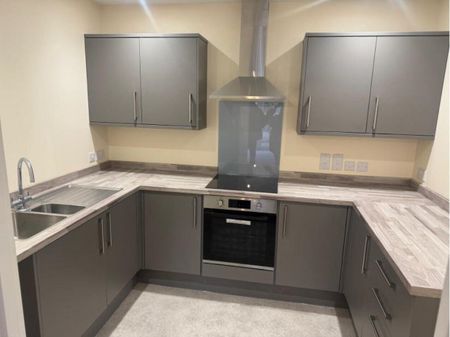 Elliott Road, March - Photo 3