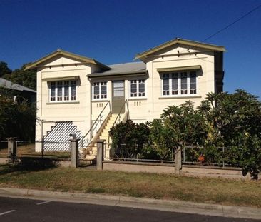 1 BEDROOM 1 BATHROOM HOME IN HYDE PARK - Photo 3