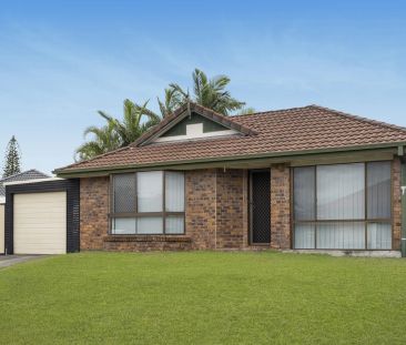 Family Home in Quiet Cul-de-sac with Air Conditioning - Photo 1