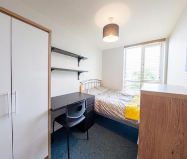 6 bedroom house to rent - Photo 5