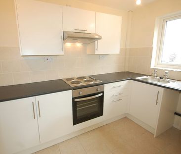 The Shieling, Hatton, DE65 - Photo 2
