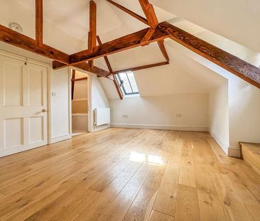 The Coach House, Herringswell, IP28 - Photo 5