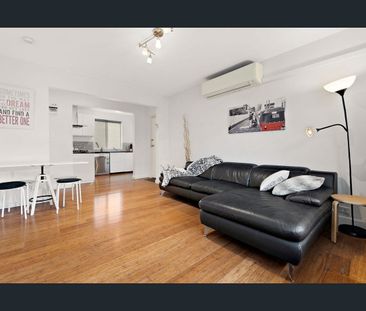 Location, Lifestyle, Latte's – Love It - Photo 2