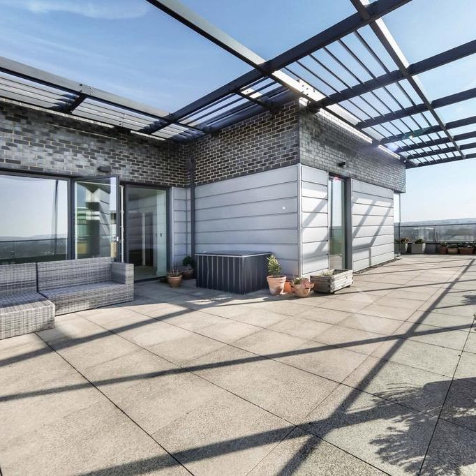 3 bedroom penthouse to rent - Photo 1