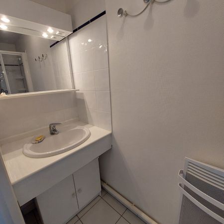 Location Appartement 2 pièces 35m² - Photo 5