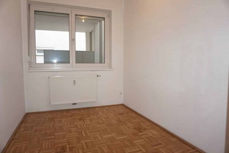 Leichte Renovierungsbedürftige Erdgeschosswohnung mit Loggia und Terrasse in Luftenberg – Jetzt mieten für nur 725,47 €! - Foto 3