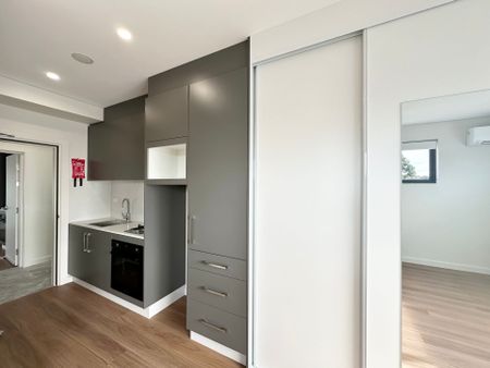 Modern Studio Including Appliances For Your Convenience! - Photo 5