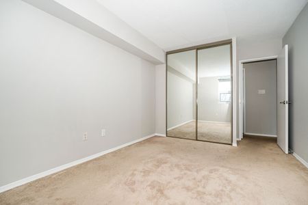 For Lease - 10 Dean Park Road Unit# 313, Toronto, Ontario - Photo 4