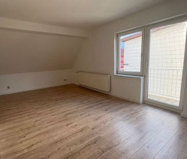 2-Raum-Wohnung mit Einbauküche und Balkon - Photo 2