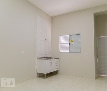 Studio para alugar com 26m², 1 quarto e sem vaga - Foto 2