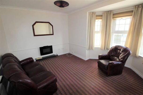 Apartment 2 1 Ravenscroft Avenue, Belfast, BT5 5BA - Photo 1