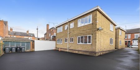 West Avenue - Photo 5