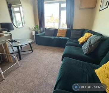 1 bedroom in a house share to rent - Photo 1