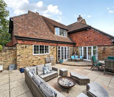 4 bedroom detached house to rent - Photo 1