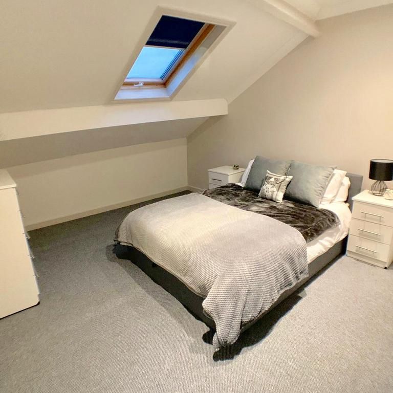 6 bedroom house share to rent - Photo 1