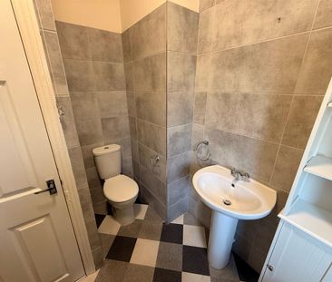 Wentworth Avenue, WALLASEY CH45 - Photo 5