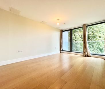 1 Bed Flat, Charter House, IG1 - Photo 4