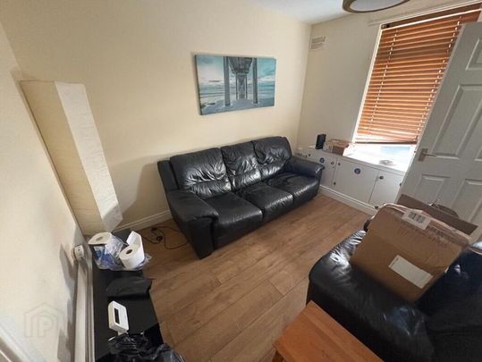 10 Maryville Avenue, Belfast, BT9 7HE - Photo 1