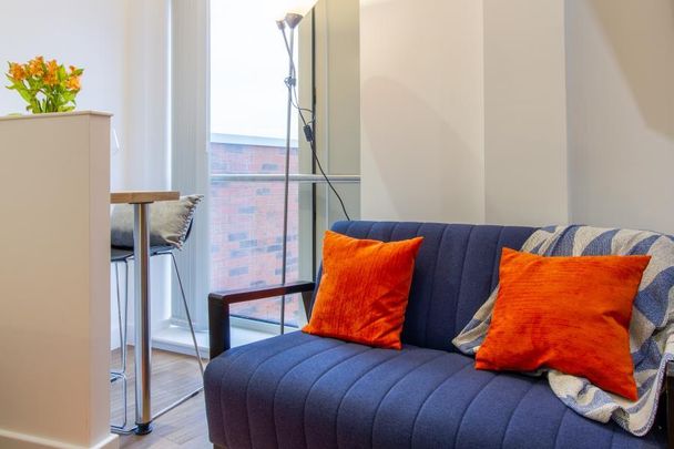 Studio to rent - Photo 1