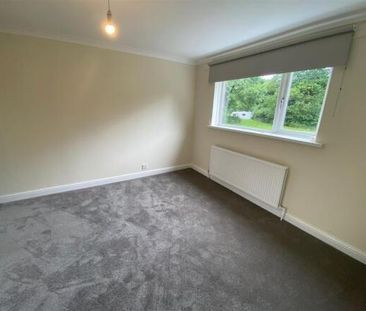 3 bedroom end of terrace house to rent - Photo 4