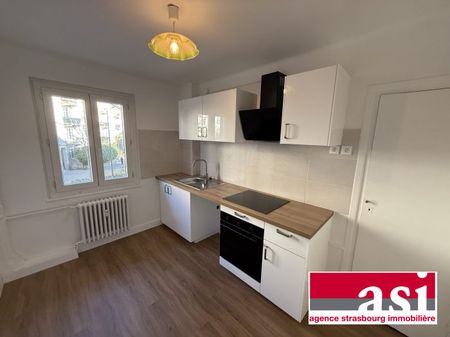 Quartier XV : 2 Pièces 49m² refait à neuf - Photo 2