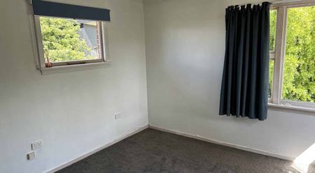 4 Bedroom House in Ilam - Photo 4