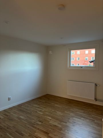 Axvägen, Sundsvall - Photo 2