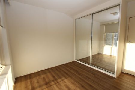 Thinking of selling? Contact our agent - Photo 3