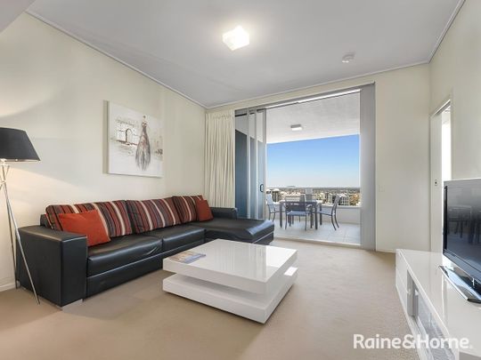 Riverfront Opulence at Mantra on the Quay - Photo 1