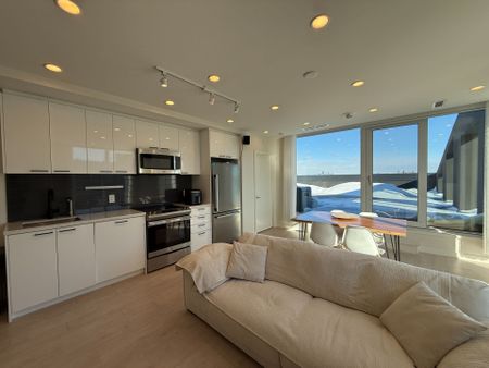 For Lease - 1808 St Clair Avenue Unit# 1101, Toronto, Ontario - Photo 4