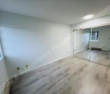 1XXX East Broadway 207 Vancouver - Photo 4