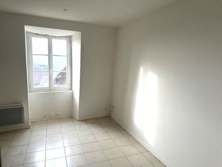 Location Appartement 3 pièces 72m² JOIGNY 89300 - Photo 5