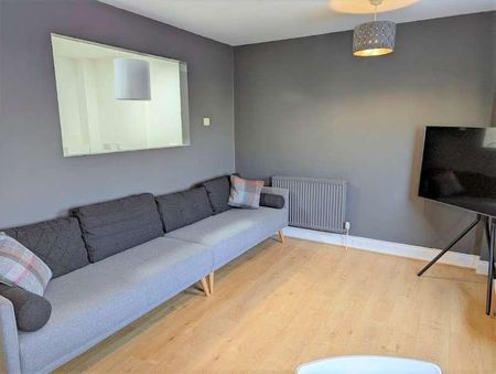 Golden Square, City Centre, Aberdeen, AB10 - Photo 3