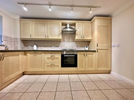 2 bedroom apartment to rent - Photo 5