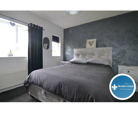 3 bedroom terraced house to rent - Photo 4