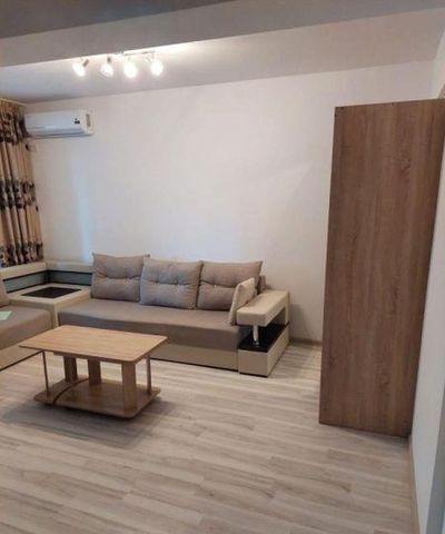 Berceni grand arena metalurgiei - Fotografie 2