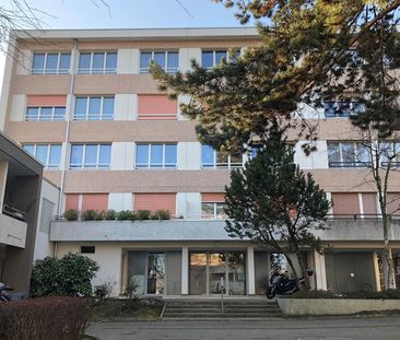 Appartement traversant de 4 pièces au 3ème étage - Foto 1