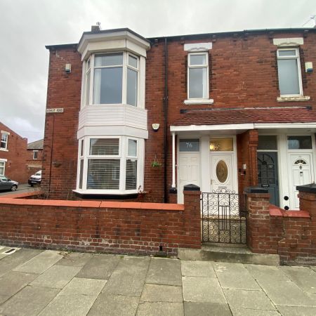 3 bed flat to rent in Ashley Road, South Shields - Photo 4