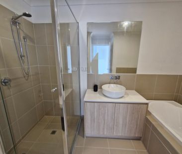 Manor Lakes - Photo 5