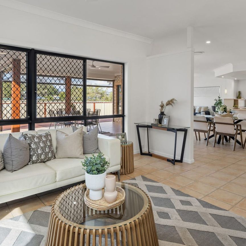 Stunning, Low-set Brick Home in Boondall - Photo 1