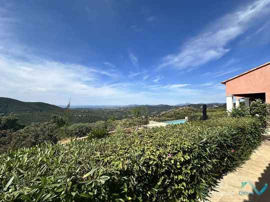 Villa climatisée pour 8 personnes avec piscine chauffée et vue mer panoramique à La Londe-les-Maures - Photo 1