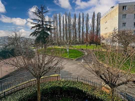 Location appartement 2 pièces, 46.70m², Poissy - Photo 1