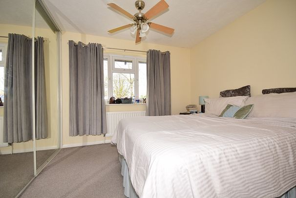 2 bedroom semi-detached house to rent - Photo 1